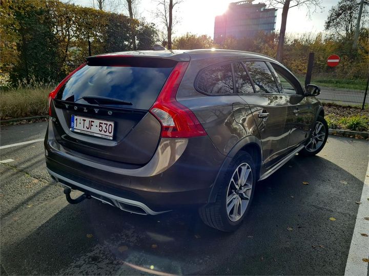 Photo 2 VIN: YV1FZA8C1J2048429 - VOLVO V60 