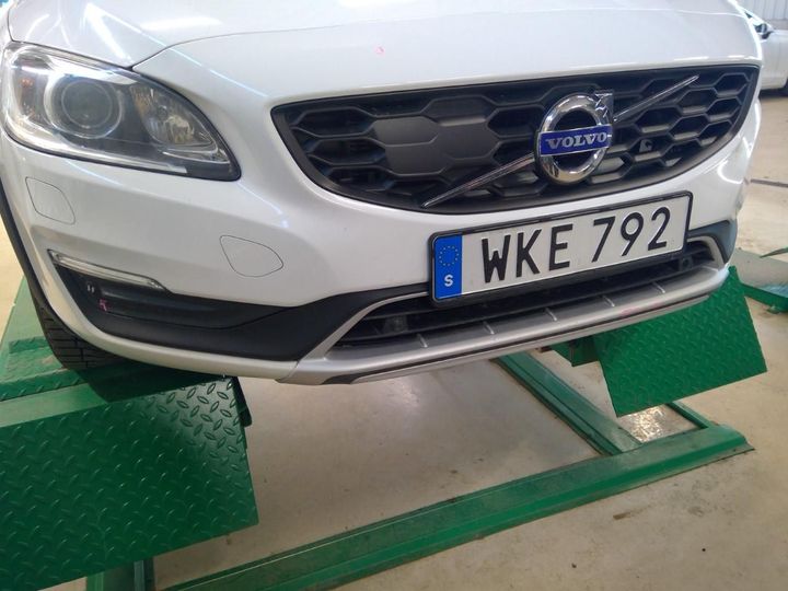 Photo 13 VIN: YV1FZA8CDH1033673 - VOLVO V60 CROSS COUNTRY 