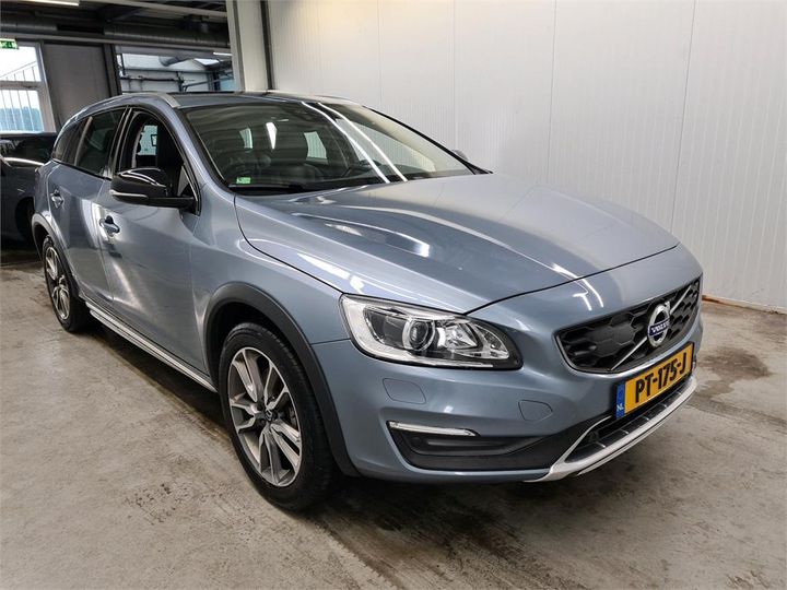 Photo 2 VIN: YV1FZA8CDJ2045864 - VOLVO V60 