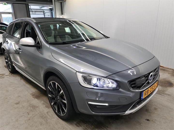 Photo 2 VIN: YV1FZA8CDJ2046031 - VOLVO V60 