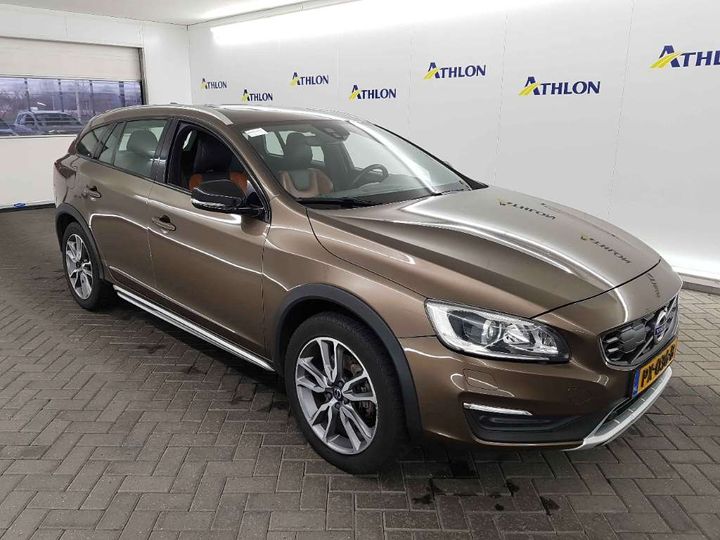 Photo 2 VIN: YV1FZARC1J2046024 - VOLVO V60 CROSS COUNTRY 