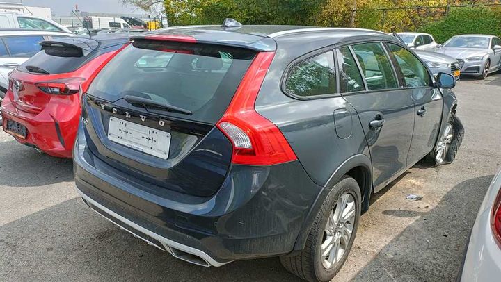 Photo 2 VIN: YV1FZARC1J2048981 - VOLVO V60 CROSS COUNTRY 