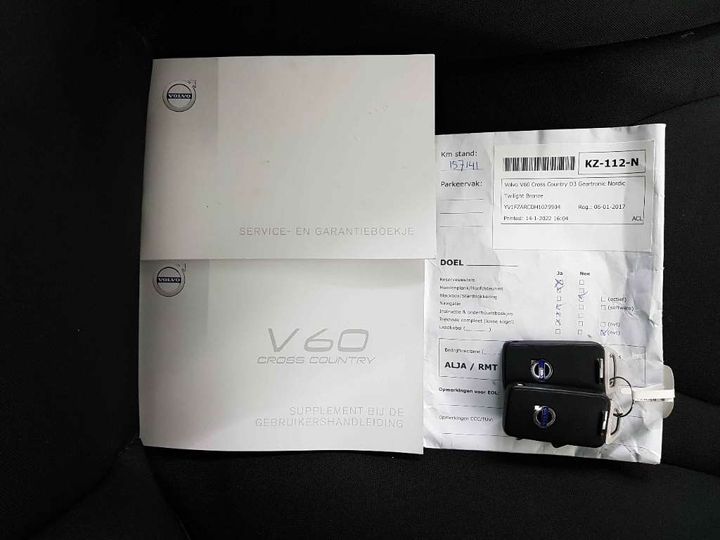 Photo 16 VIN: YV1FZARCDH1029904 - VOLVO V60 CROSS COUNTRY 