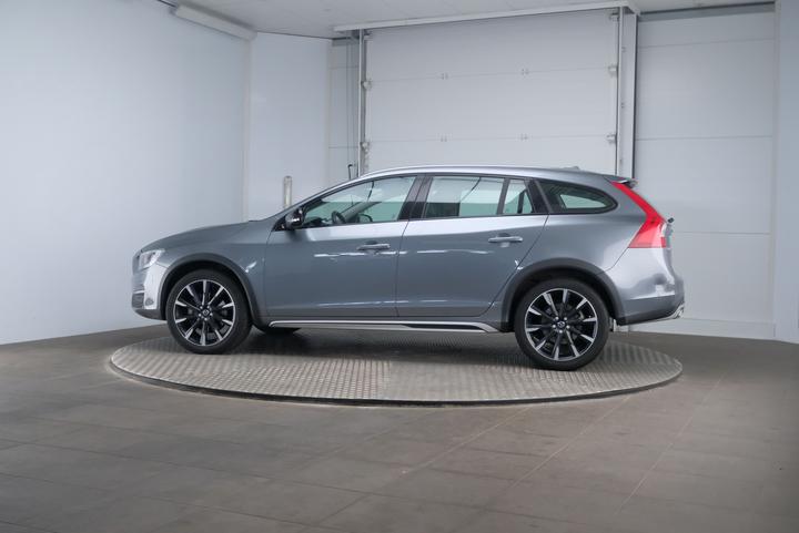 Photo 2 VIN: YV1FZARCDH1036134 - VOLVO V60 CROSS COUNTRY 