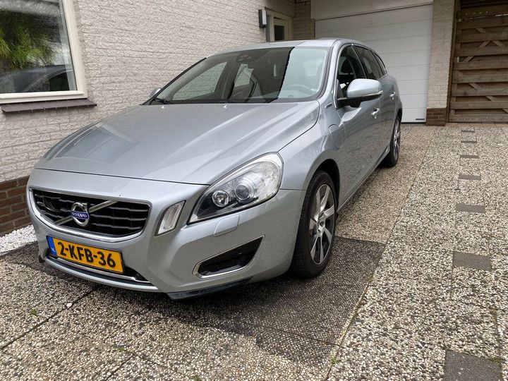 Photo 1 VIN: YV1GWAA50D1132643 - VOLVO V60 