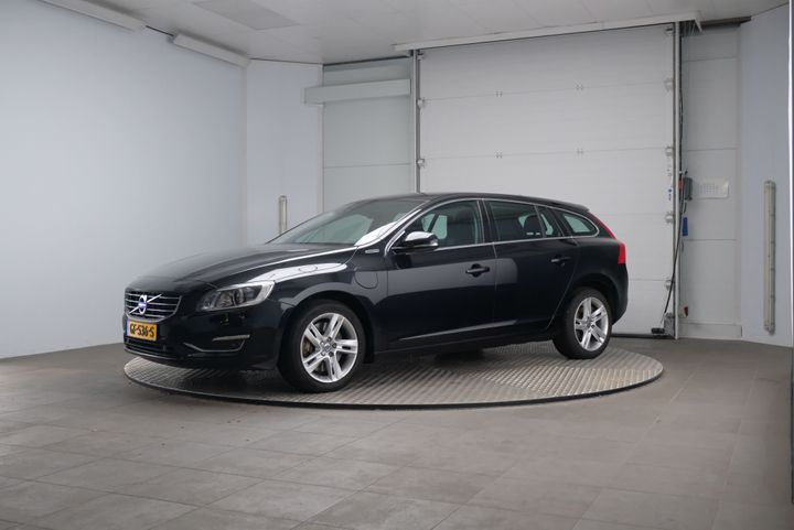 Photo 1 VIN: YV1GWAA50F1271727 - VOLVO V60 