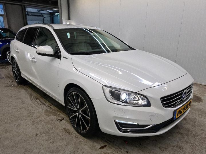 Photo 2 VIN: YV1GWBNH0G1296582 - VOLVO V60 