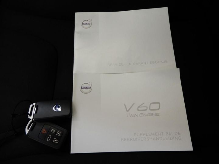 Photo 11 VIN: YV1GWBNH0H1339916 - VOLVO V60 