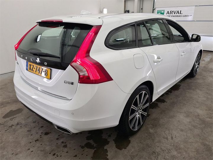 Photo 2 VIN: YV1GWBNH0H1357540 - VOLVO V60 