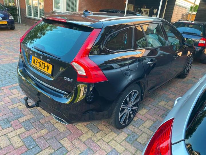 Photo 2 VIN: YV1GWBNH0H1359390 - VOLVO V60 