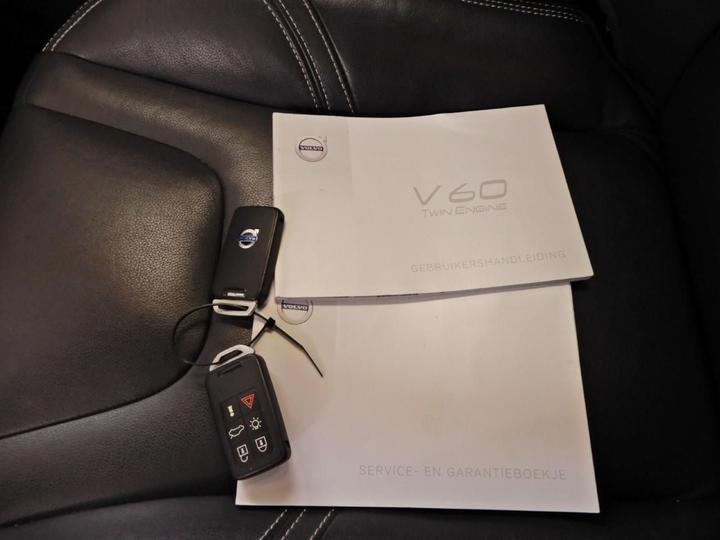 Photo 16 VIN: YV1GWDCH0G1301072 - VOLVO V60 