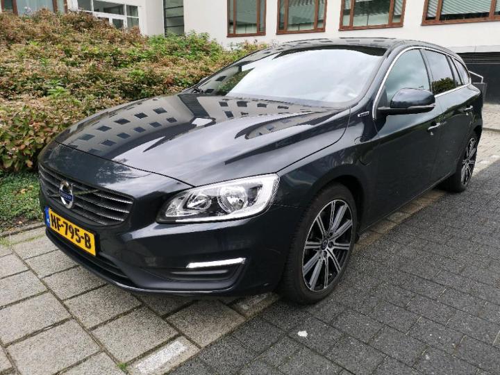 Photo 1 VIN: YV1GWDCH0G1302300 - VOLVO V60 