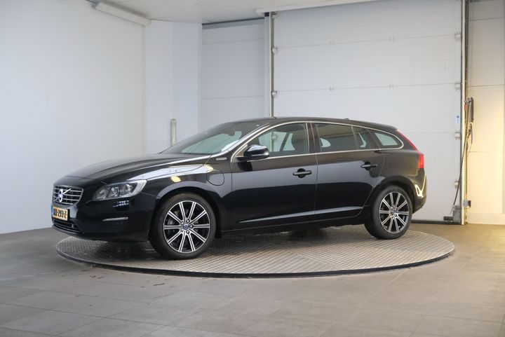 Photo 1 VIN: YV1GWDCH0G1307122 - VOLVO V60 