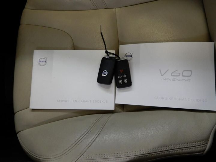 Photo 17 VIN: YV1GWDCH0G1308060 - VOLVO V60 