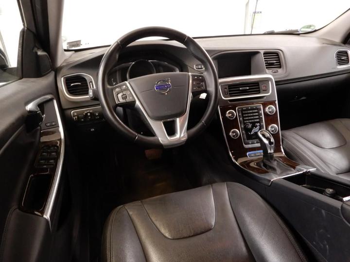 Photo 9 VIN: YV1GWDCH0G1311028 - VOLVO V60 