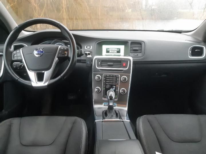 Photo 6 VIN: YV1GWDCH0G1313077 - VOLVO V60 