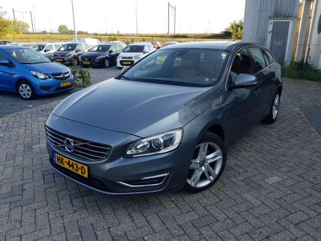 Photo 1 VIN: YV1GWDCHOG1299009 - VOLVO V60 