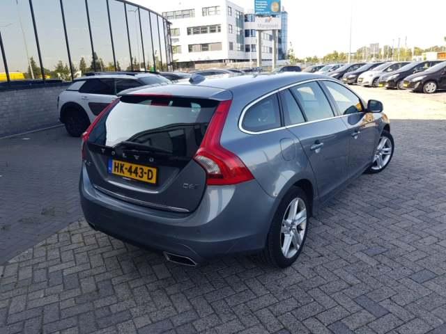 Photo 2 VIN: YV1GWDCHOG1299009 - VOLVO V60 