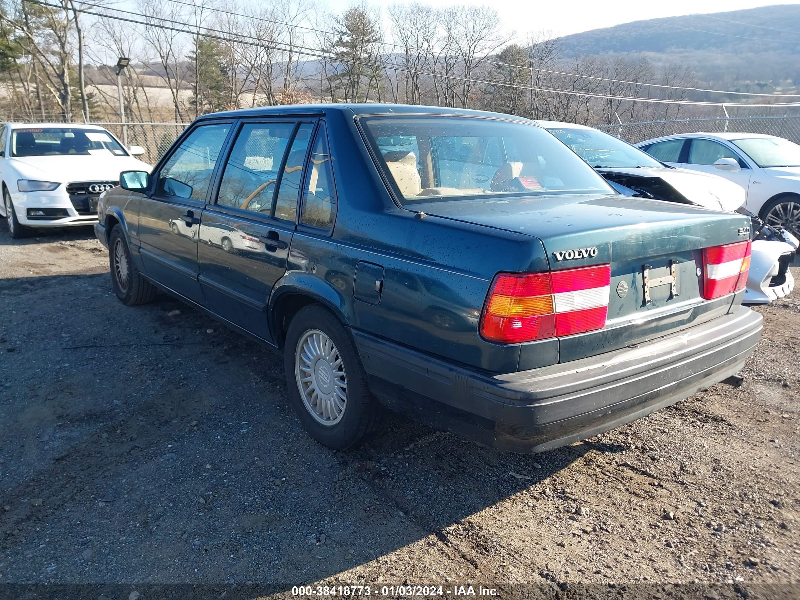 Photo 2 VIN: YV1JS8805P0127879 - VOLVO 940 