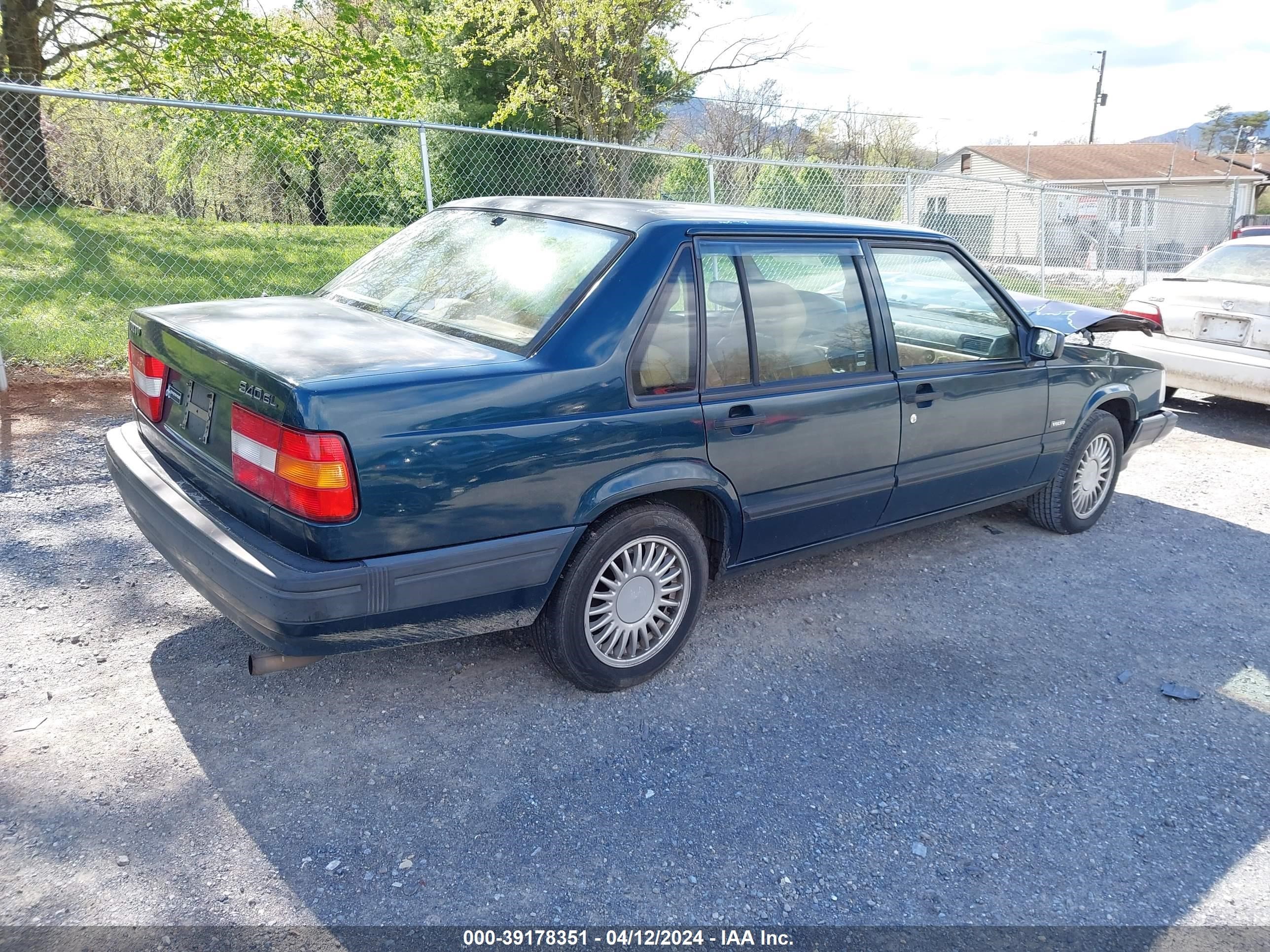 Photo 3 VIN: YV1JS8831N1101684 - VOLVO 940 