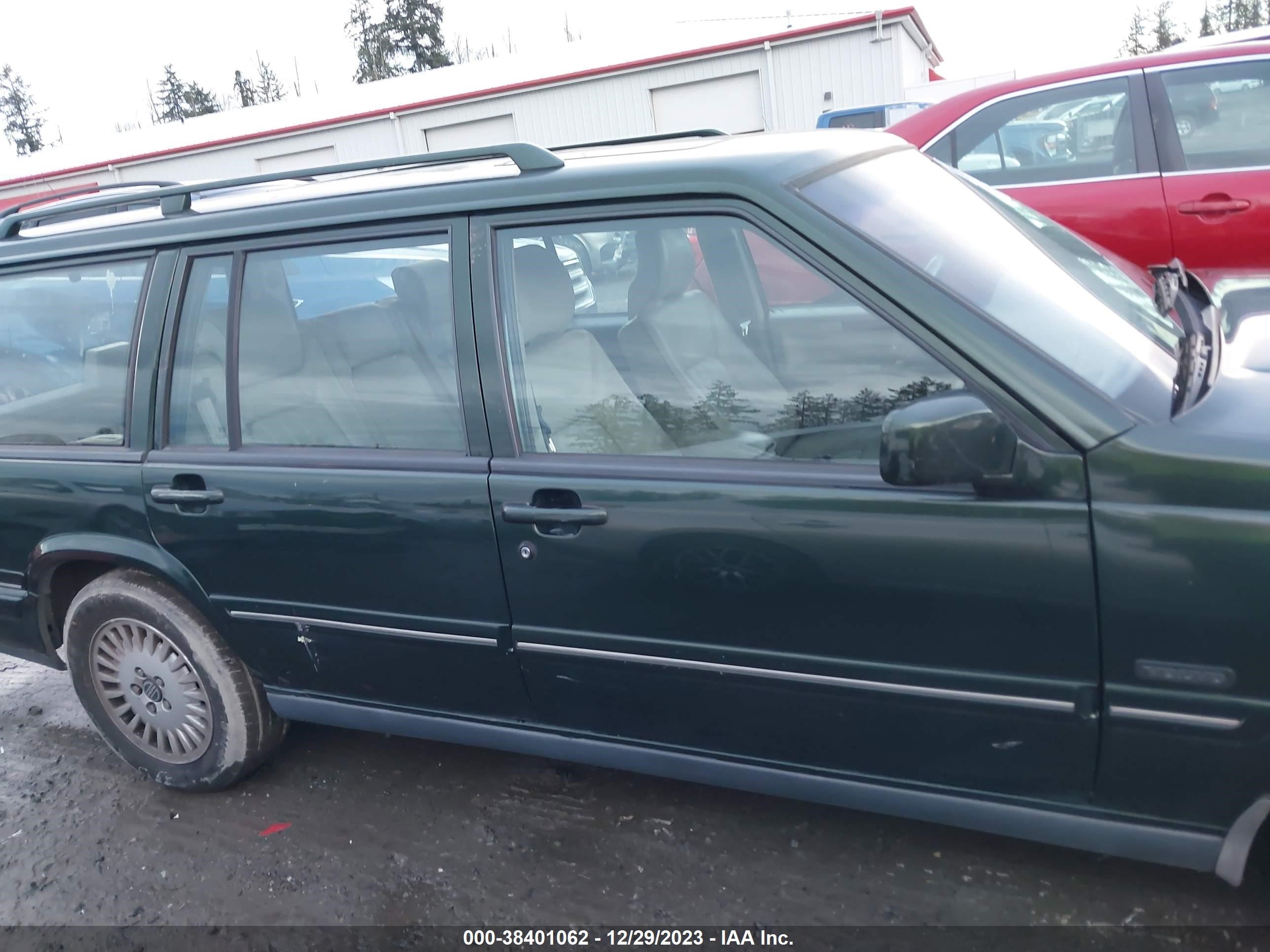 Photo 13 VIN: YV1KW9607V1044270 - VOLVO 960 