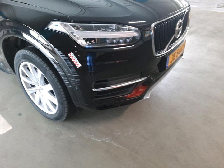 Photo 21 VIN: YV1LCA8BDJ1372793 - VOLVO XC90 