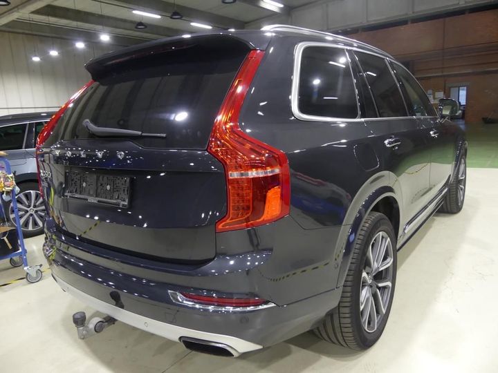 Photo 2 VIN: YV1LFA7BCJ1369930 - VOLVO XC90 