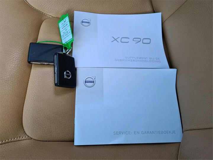 Photo 4 VIN: YV1LFA8BDJ1195118 - VOLVO XC90 