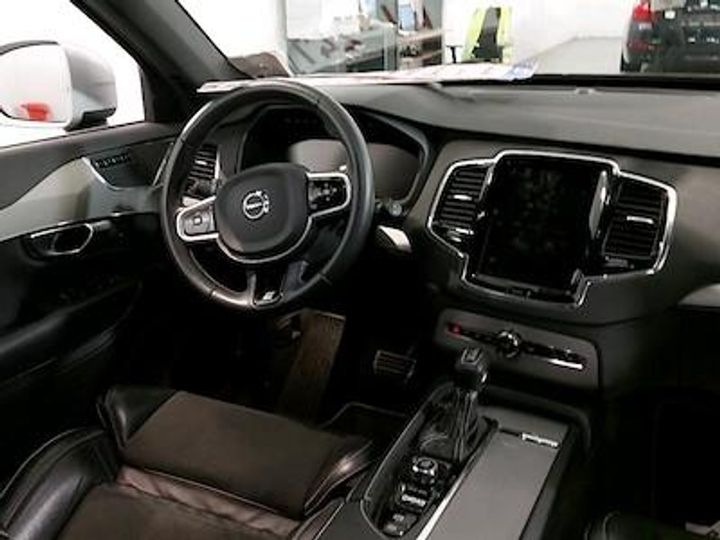 Photo 9 VIN: YV1LFA8BDJ1210212 - VOLVO XC90 DIESEL - 2015 