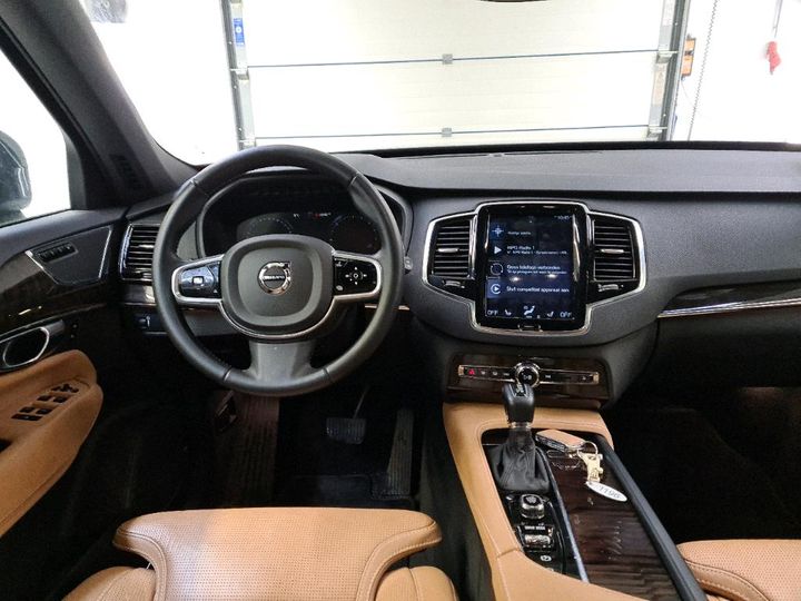 Photo 6 VIN: YV1LFA8BDJ1347057 - VOLVO XC90 