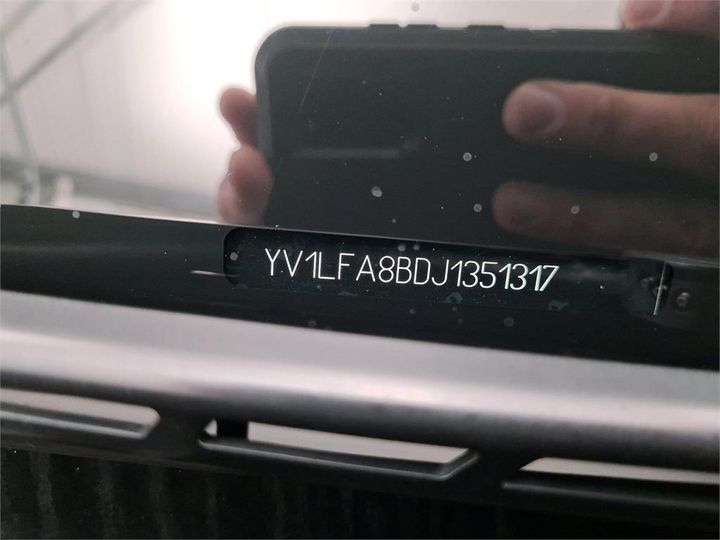 Photo 6 VIN: YV1LFA8BDJ1351317 - VOLVO XC90 