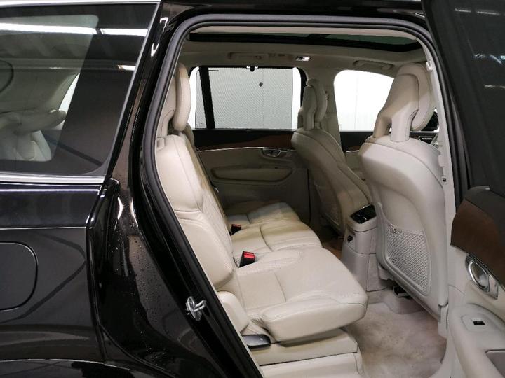 Photo 22 VIN: YV1LFBABDG1047718 - VOLVO XC90 