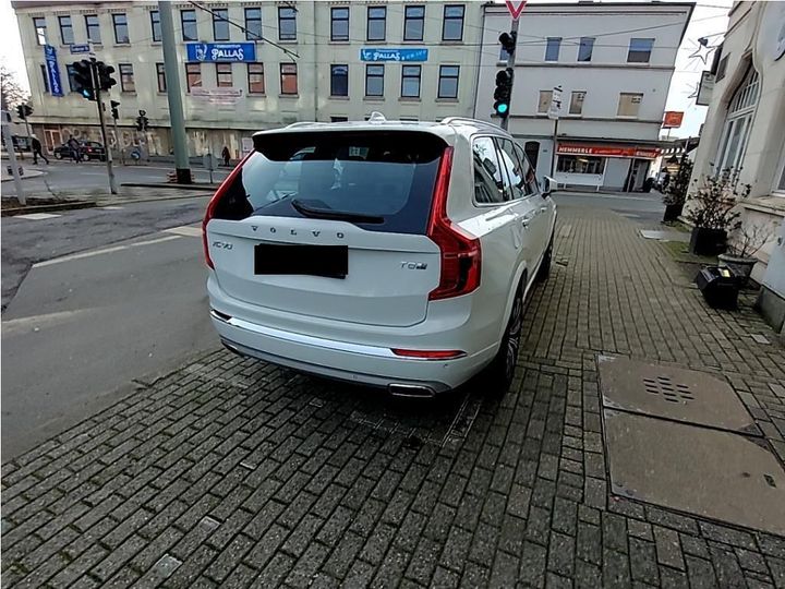 Photo 6 VIN: YV1LFBMUDL1626965 - VOLVO XC90 