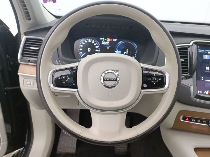 Photo 25 VIN: YV1LFH5VDN1850912 - VOLVO XC90 FL'20 PHEV 