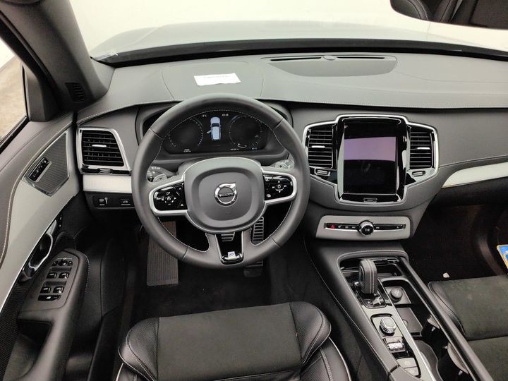 Photo 8 VIN: YV1LFK2UCL1600380 - VOLVO XC90 