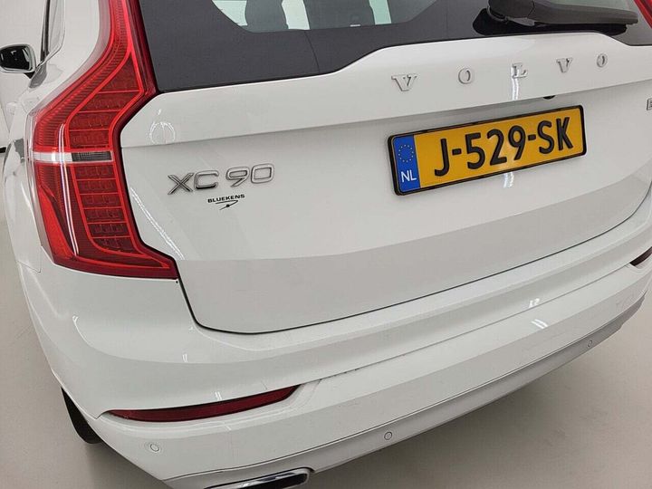 Photo 10 VIN: YV1LFL1VCM1684300 - VOLVO XC90 