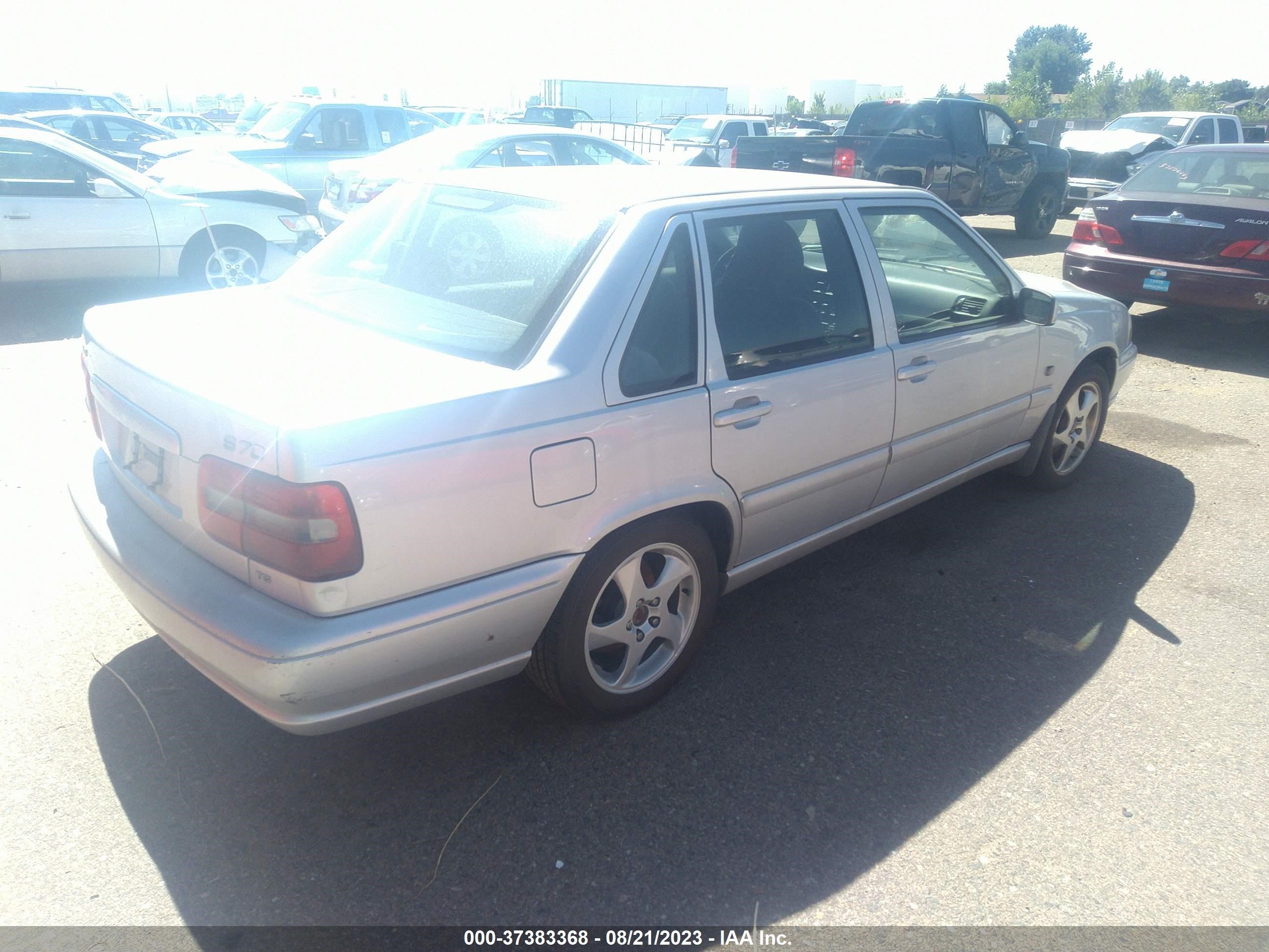 Photo 3 VIN: YV1LS53D0X2605440 - VOLVO S70 