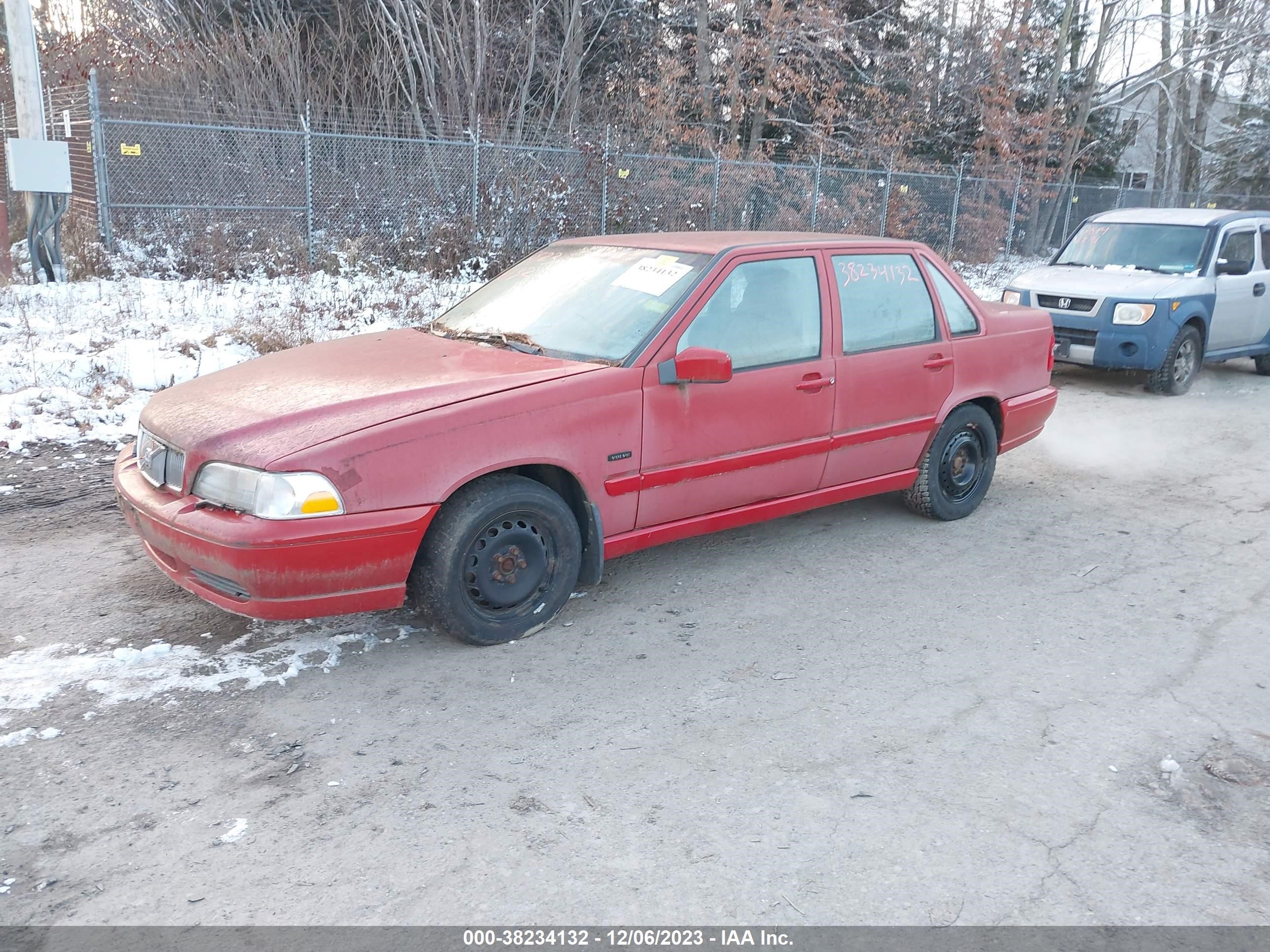 Photo 1 VIN: YV1LS5547W2423908 - VOLVO S70 