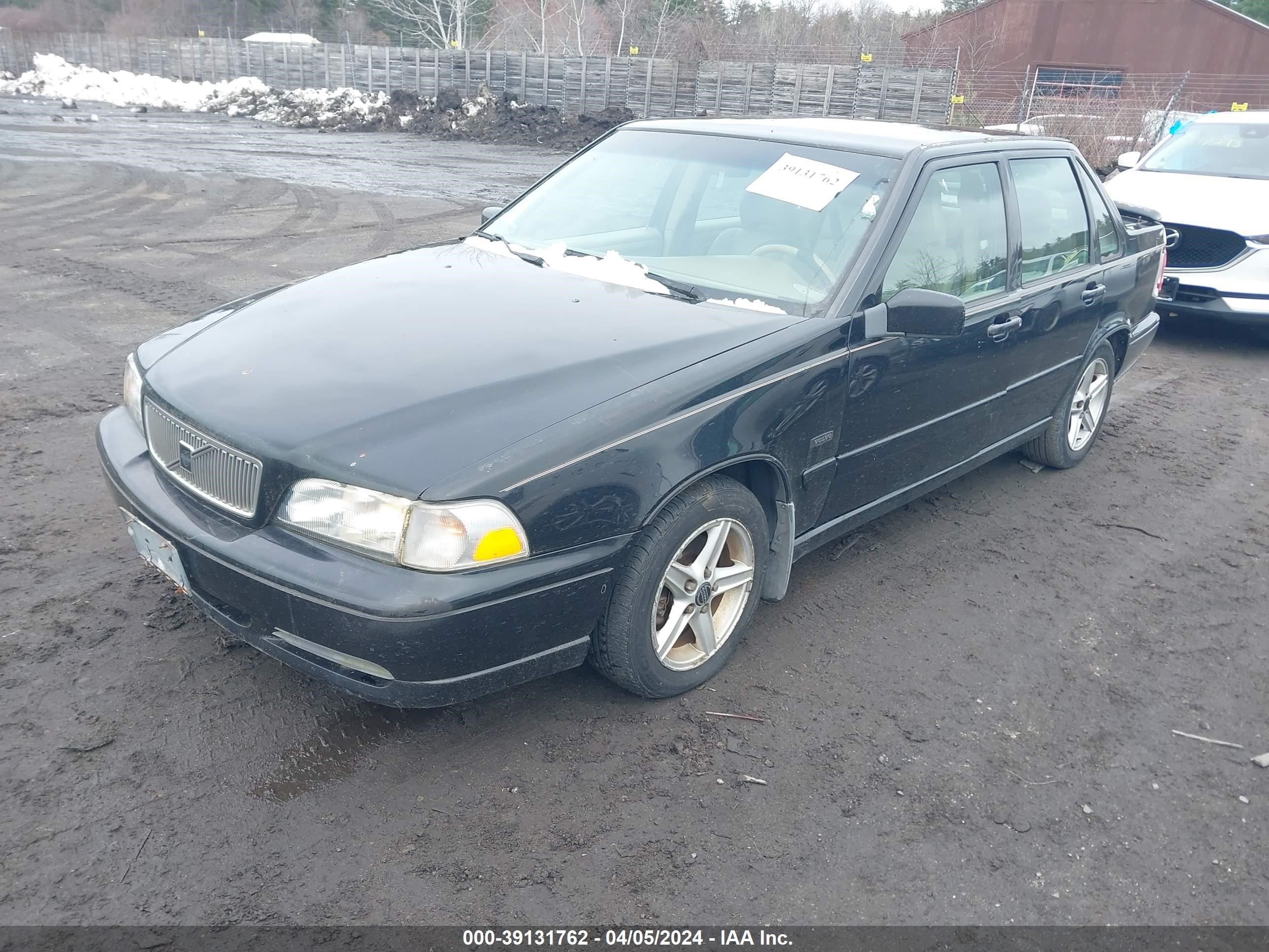 Photo 1 VIN: YV1LS5571W2531273 - VOLVO S70 