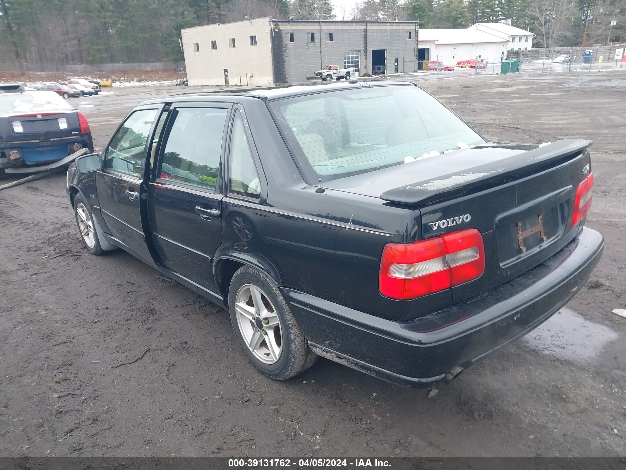 Photo 2 VIN: YV1LS5571W2531273 - VOLVO S70 