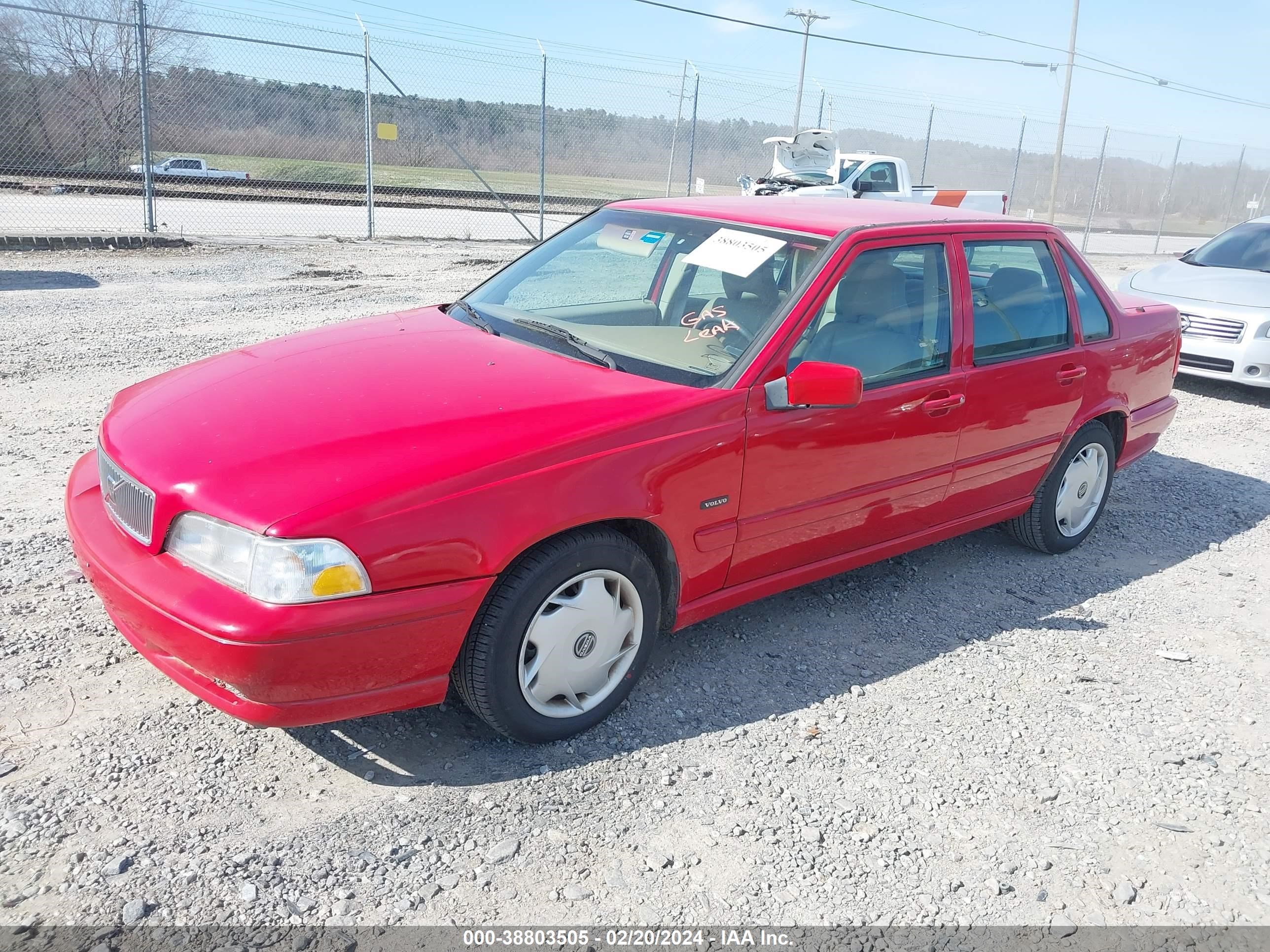 Photo 1 VIN: YV1LS5577W1538668 - VOLVO S70 