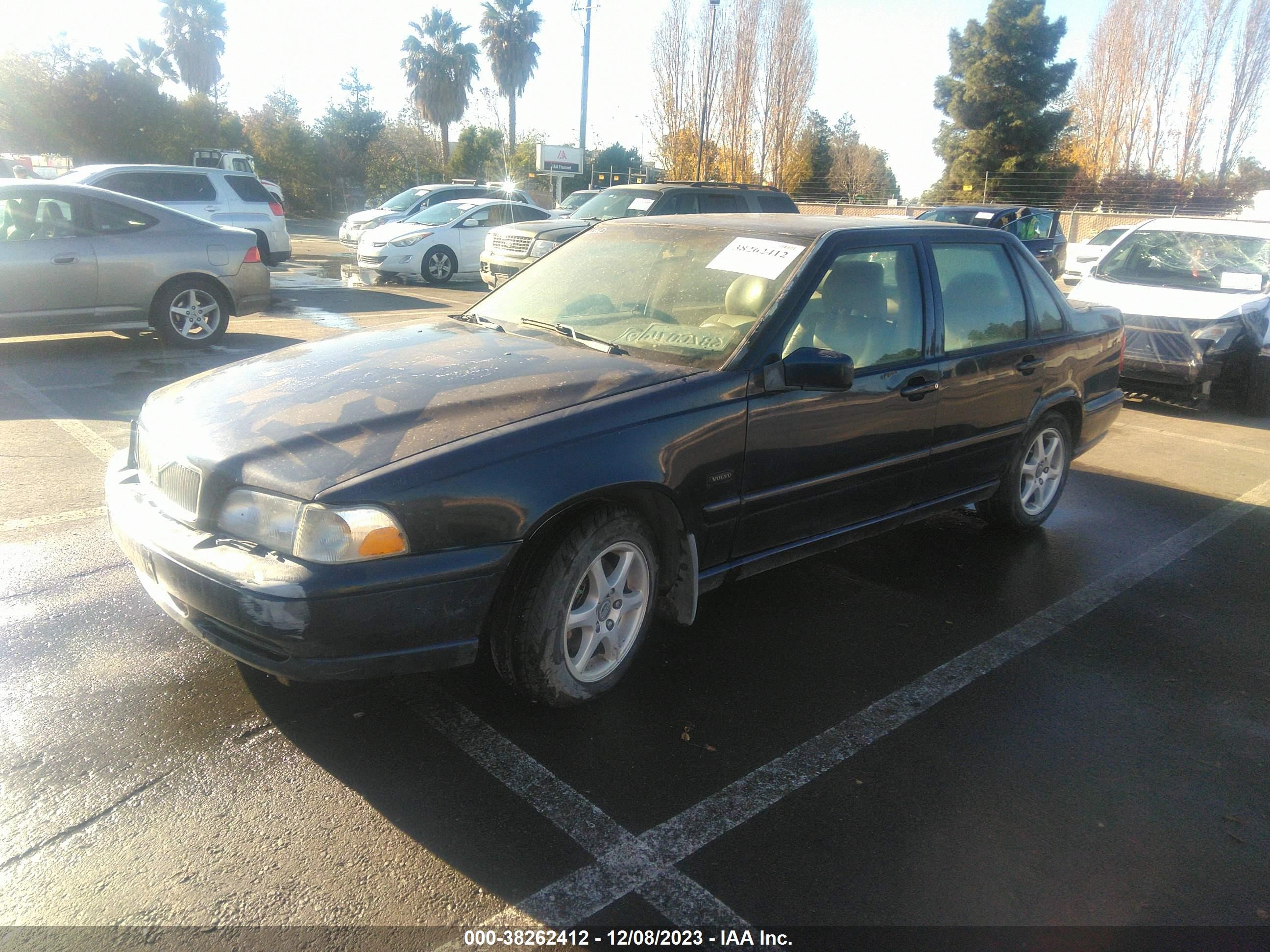 Photo 1 VIN: YV1LS558XW2539347 - VOLVO S70 