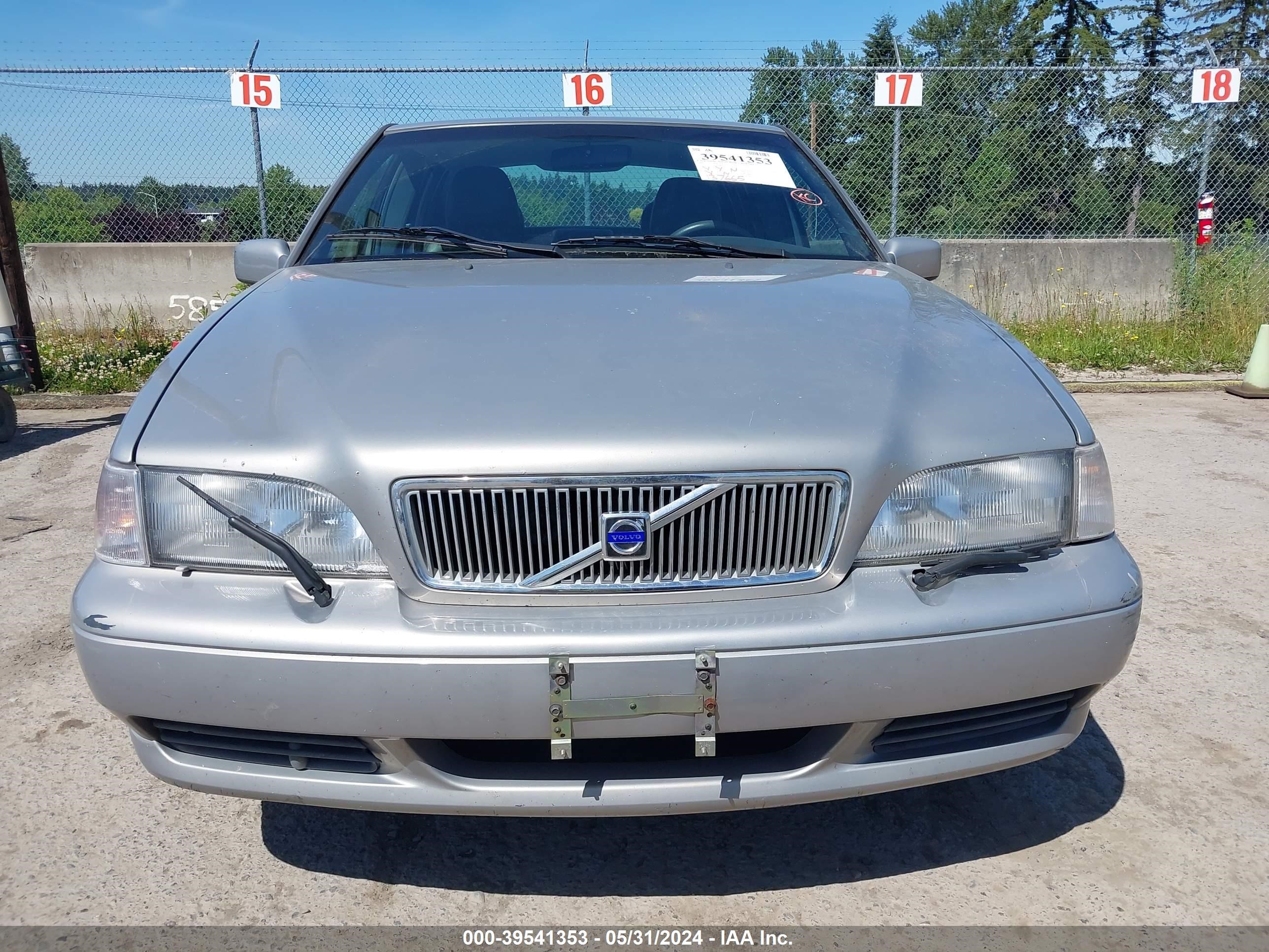 Photo 5 VIN: YV1LS55A0X2588500 - VOLVO S70 