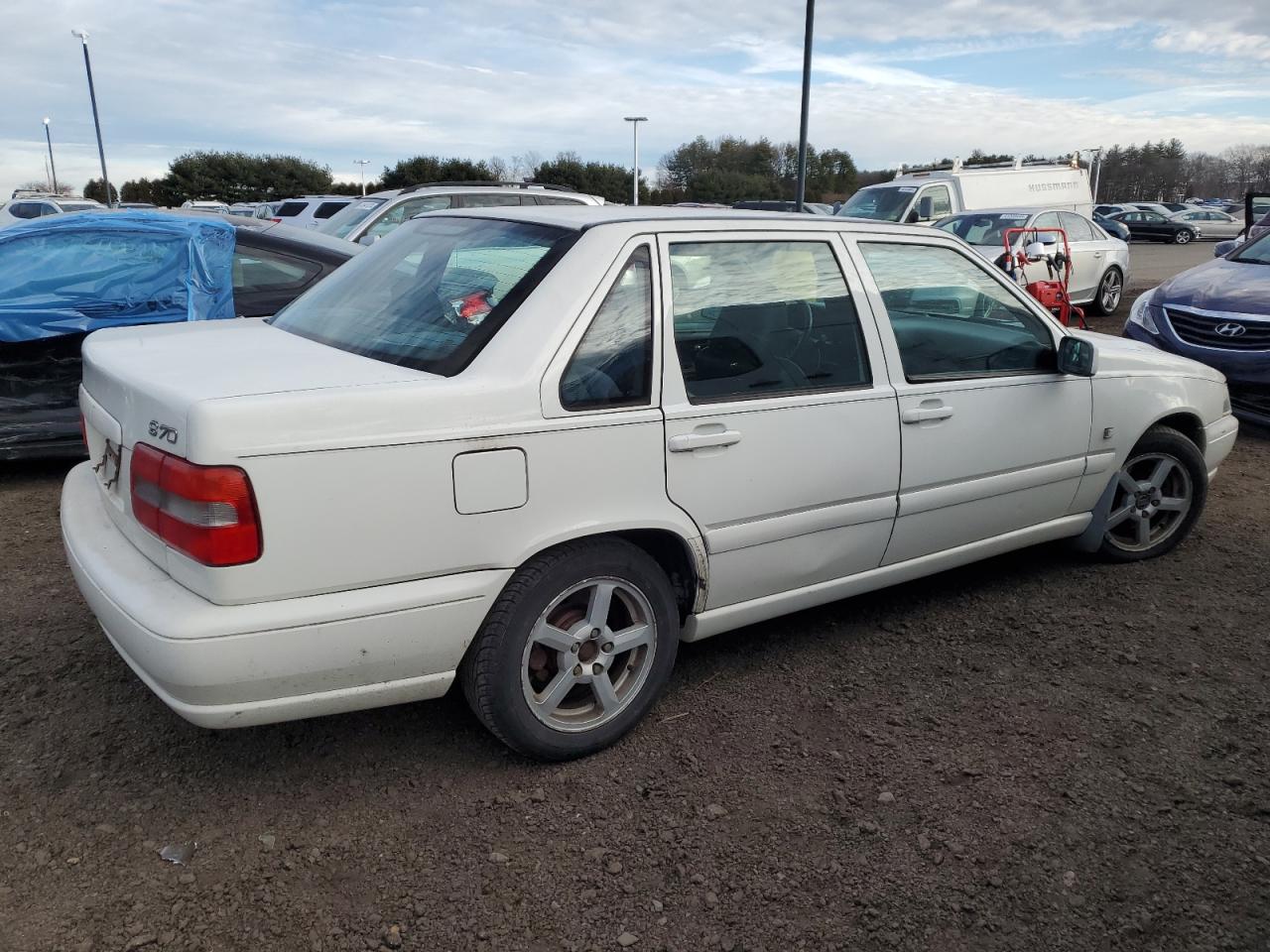 Photo 2 VIN: YV1LS55A4X3574027 - VOLVO S70 