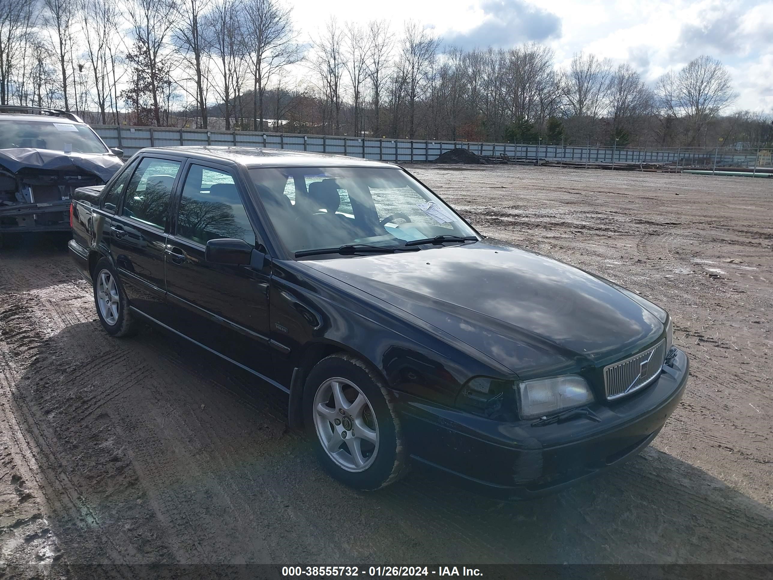 Photo 0 VIN: YV1LS5670W2524054 - VOLVO S70 