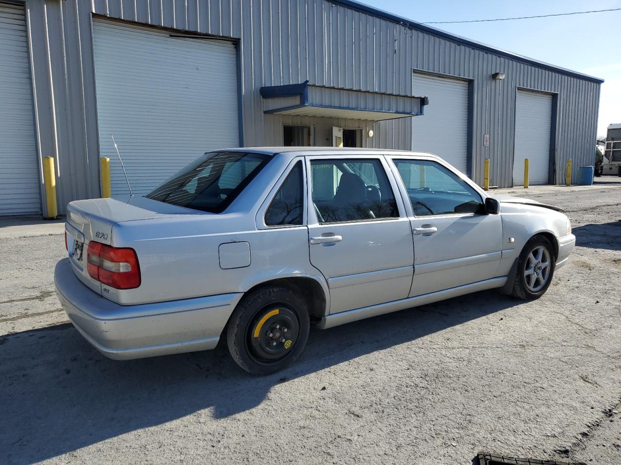 Photo 2 VIN: YV1LS56D0X2587484 - VOLVO S70 