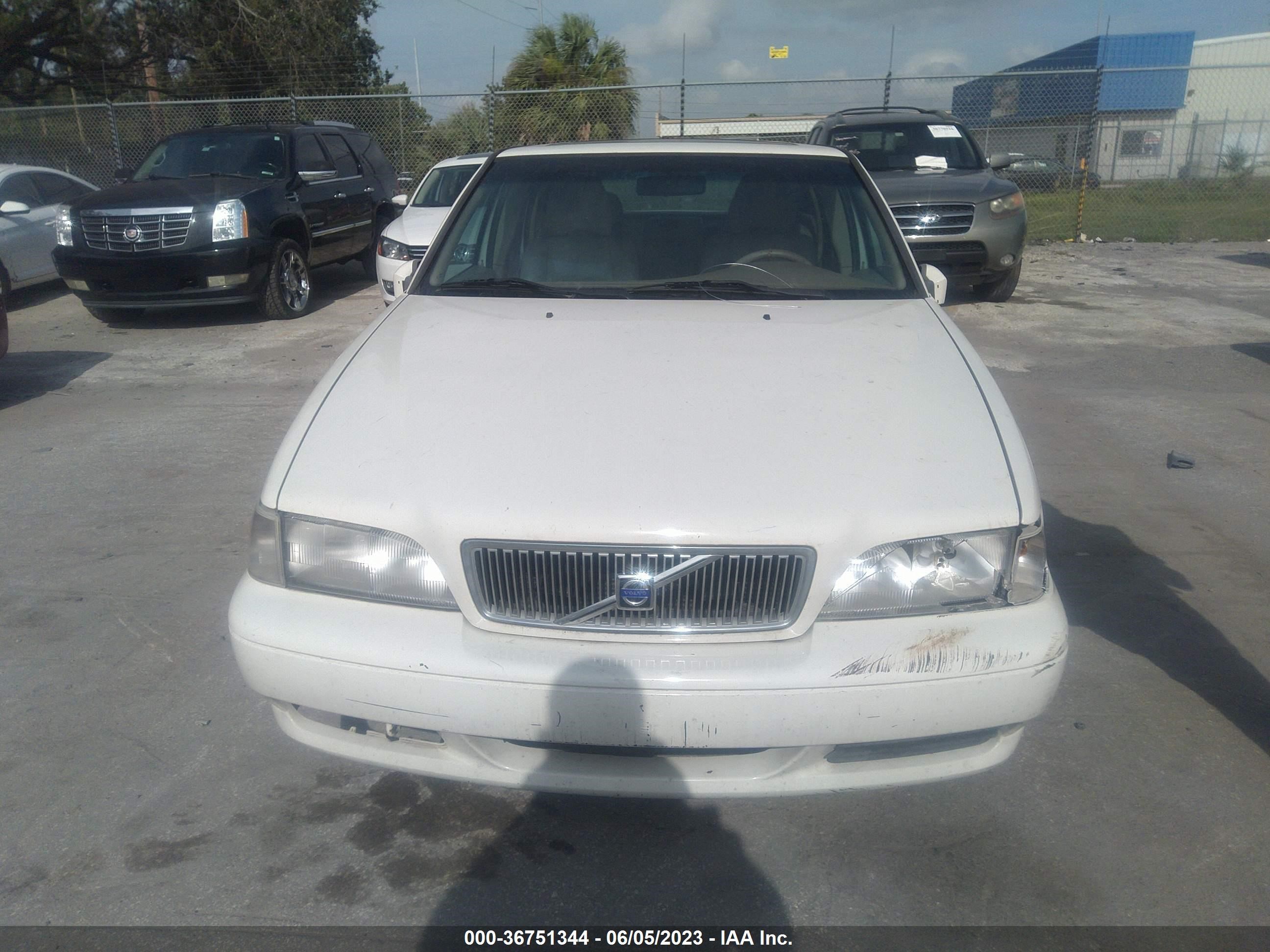 Photo 5 VIN: YV1LS56D0Y2652593 - VOLVO S70 