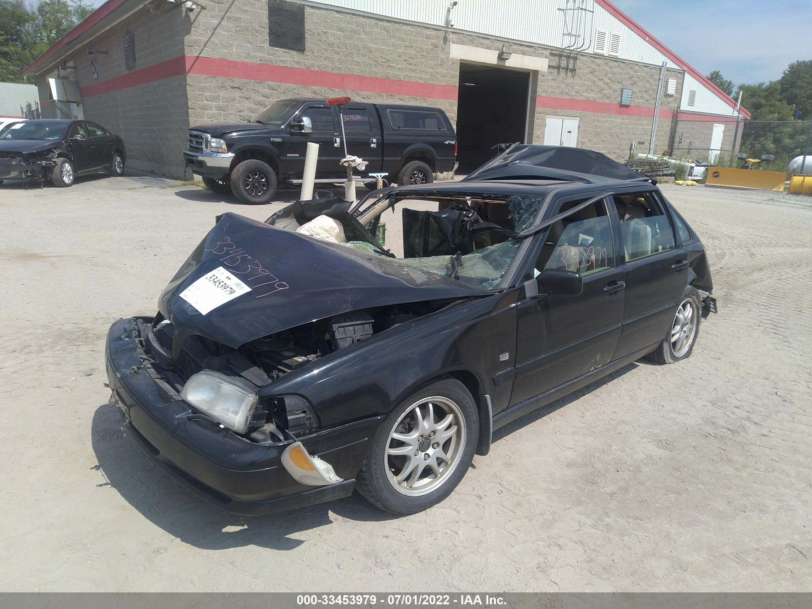 Photo 1 VIN: YV1LS56D2Y2650179 - VOLVO S70 