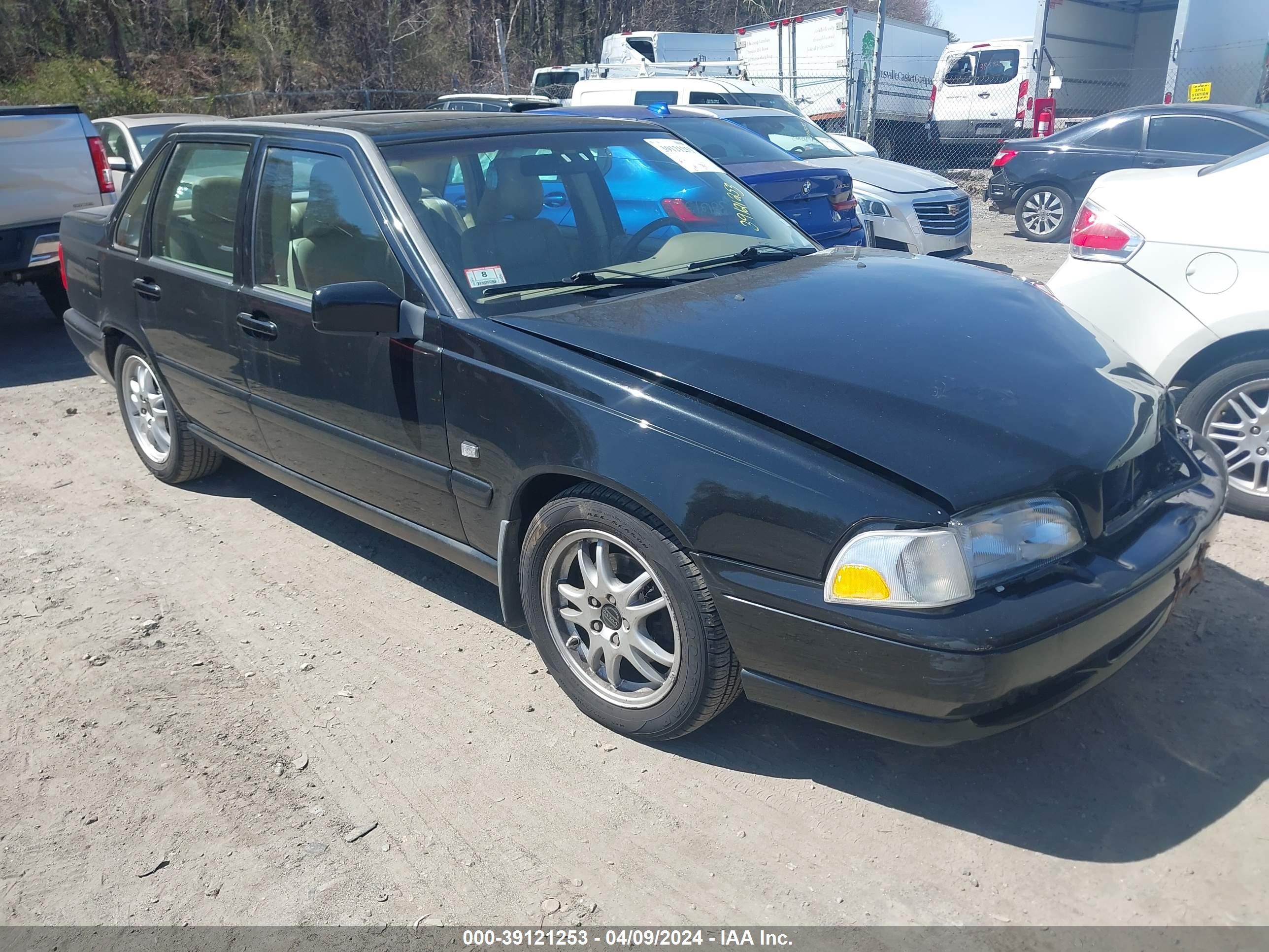 Photo 0 VIN: YV1LS56D2Y2671842 - VOLVO S70 