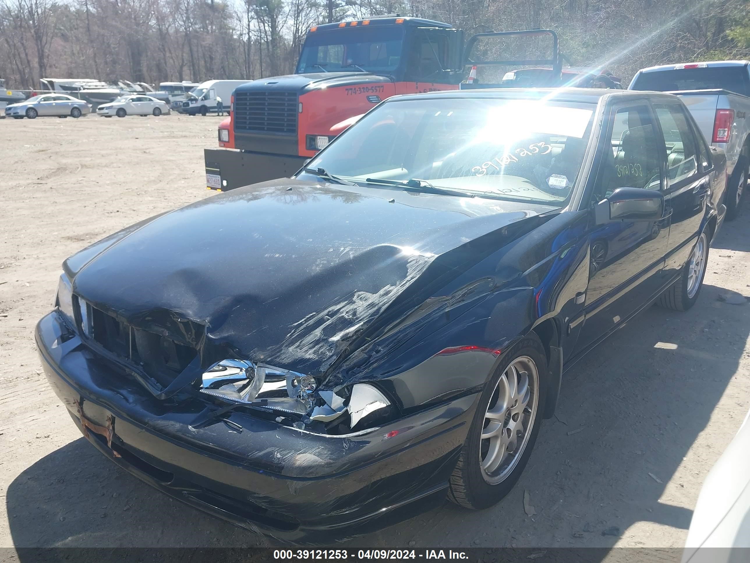 Photo 1 VIN: YV1LS56D2Y2671842 - VOLVO S70 